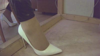 HighHeelsVB live cam on Cam4