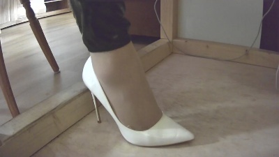 HighHeelsVB live cam on Cam4