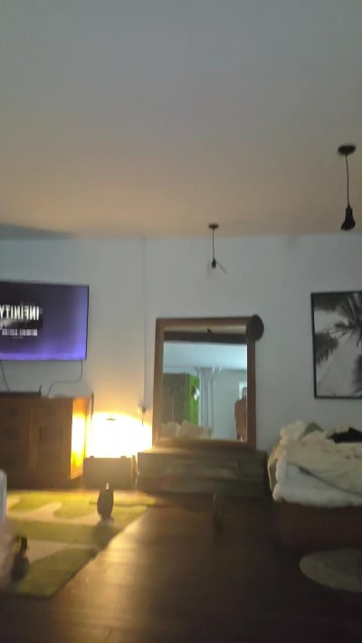Highdeffwhore live cam on Cam4