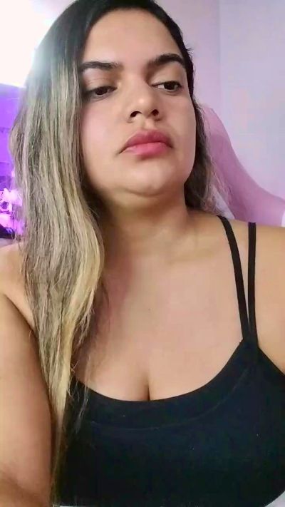 Hilary_restrepo live cam on Cam4