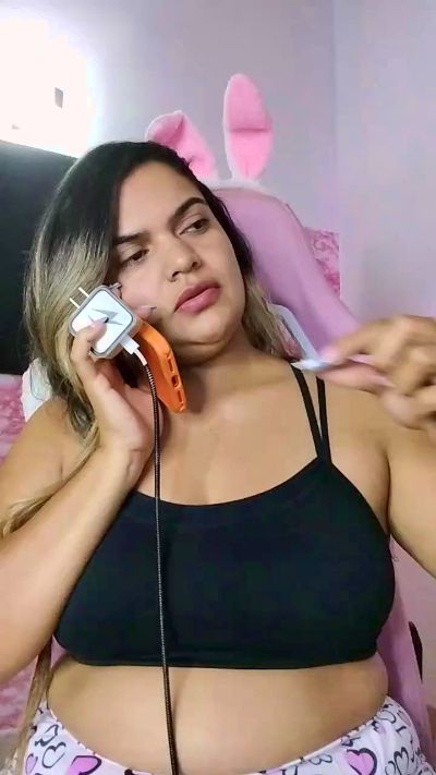 Hilary_restrepo live cam on Cam4