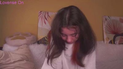 HildAle live cam on Cam4