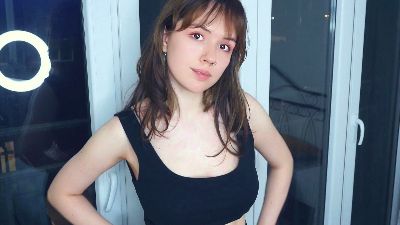 HildredTapia live cam on Cam4