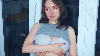 HildredTapia live cam on Cam4