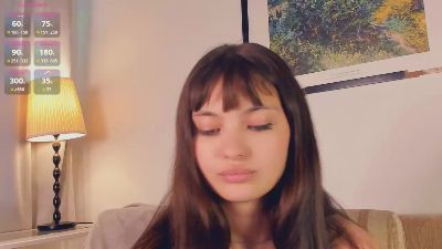 HildredUrive live cam on Cam4