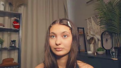 HildredUrive live cam on Cam4