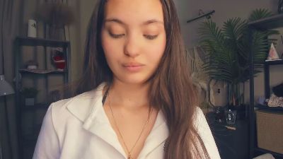 HildredUrive live cam on Cam4