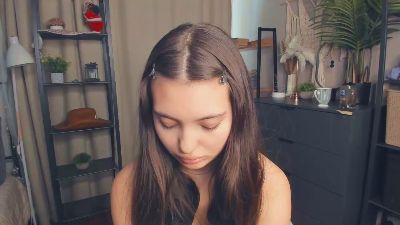 HildredUrive live cam on Cam4