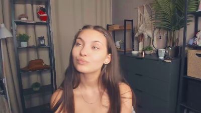 HildredUrive live cam on Cam4