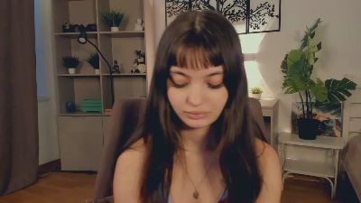 HildredUrive live cam on Cam4