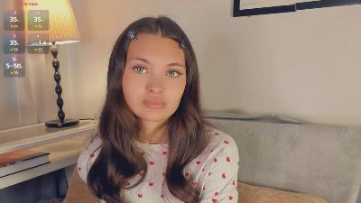 HildredUrive live cam on Cam4