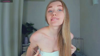 HilmaEdem live cam on Cam4