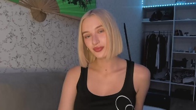 HilmaMajkowski live cam on Cam4