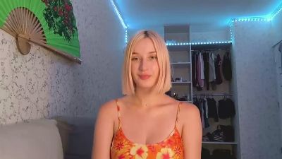 HilmaMajkowski live cam on Cam4