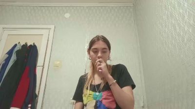 HirokoNewes live cam on Cam4