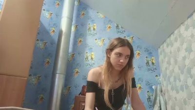 HirokoNewes live cam on Cam4