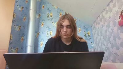 HirokoNewes live cam on Cam4