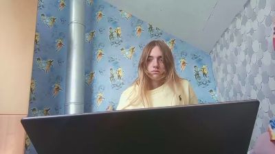HirokoNewes live cam on Cam4