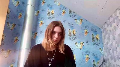 HirokoNewes live cam on Cam4