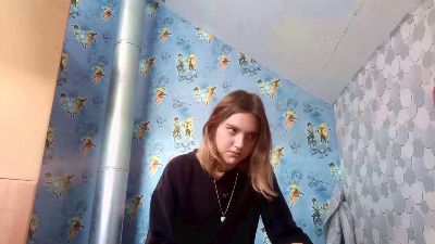 HirokoNewes live cam on Cam4