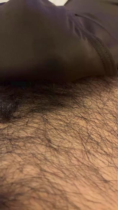Hlwien97 live cam on Cam4