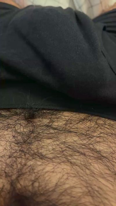 Hlwien97 live cam on Cam4
