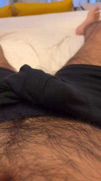 Hlwien97 live cam on Cam4