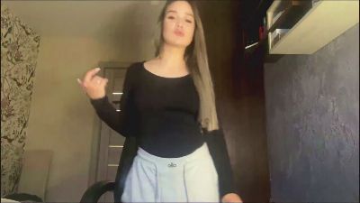 HoaGrosjean live cam on Cam4