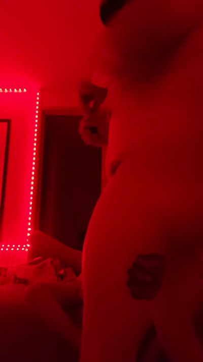 Hobbitmx live cam on Cam4