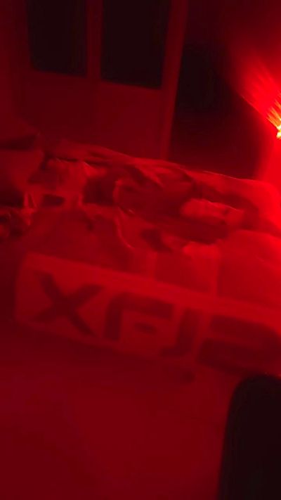 Hobbitmx live cam on Cam4