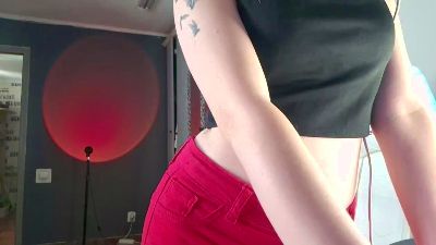 HollieWoolman live cam on Cam4