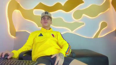 HollmanFronsh live cam on Cam4