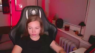 Holly_amazing live cam on Cam4
