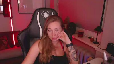 Holly_amazing live cam on Cam4