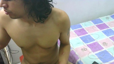 Holycode live cam on Cam4
