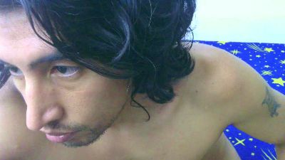 Holycode live cam on Cam4