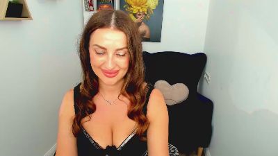 HoneyBlossome live cam on Cam4