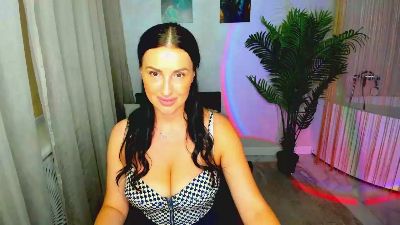 HoneyBlossome live cam on Cam4