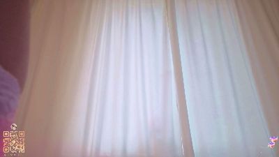 HoneySchuepfer live cam on Cam4