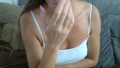 Honeybee__x live cam on Cam4