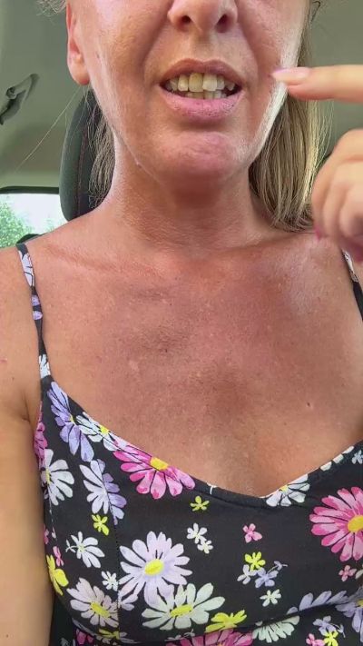 Honeybee__x live cam on Cam4