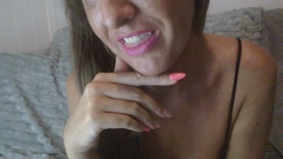 Honeybee__x live cam on Cam4