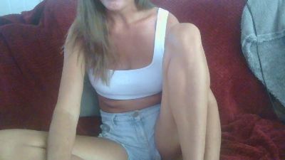 Honeybee__x live cam on Cam4