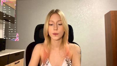 HongMitchell live cam on Cam4