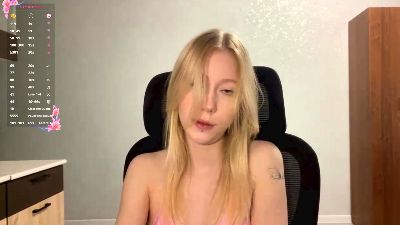 HongMitchell live cam on Cam4