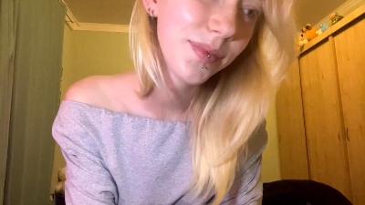 HongMitchell live cam on Cam4
