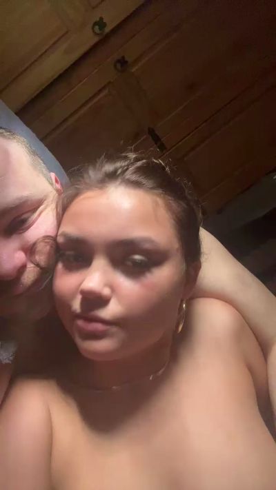 Hopesexyanaa Live Cam on Cam4