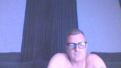 Hoppa4580 live cam on Cam4