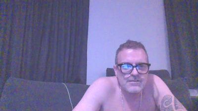 Hoppa4580 live cam on Cam4