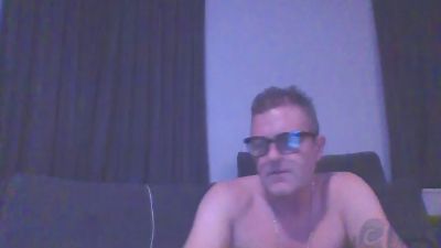 Hoppa4580 live cam on Cam4